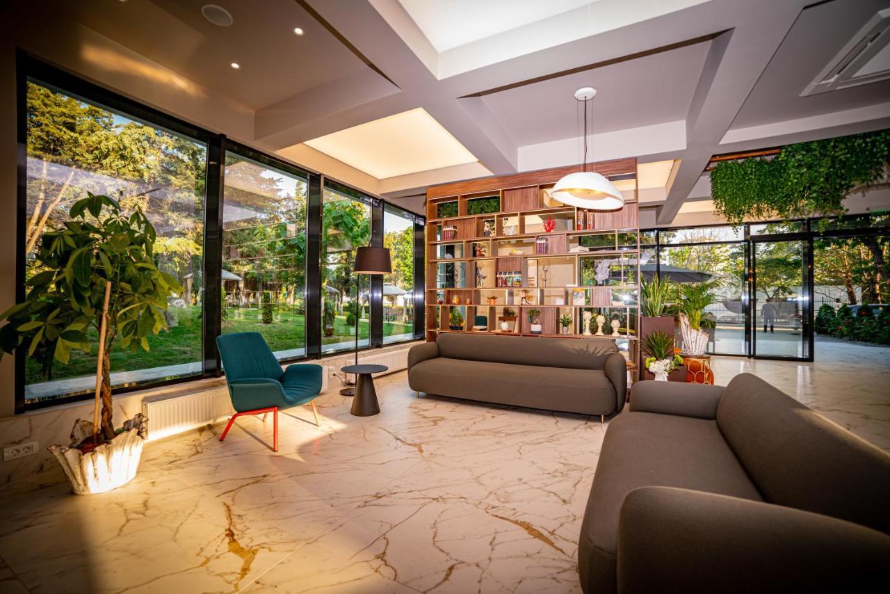 Hotel Corina فينوس المظهر الخارجي الصورة