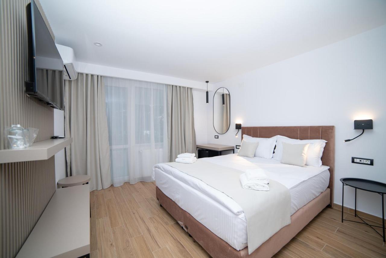 Hotel Corina فينوس المظهر الخارجي الصورة
