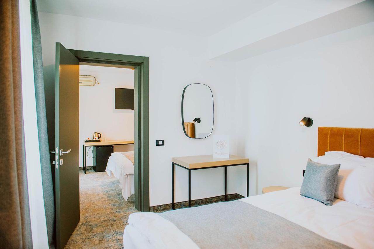 Hotel Corina فينوس المظهر الخارجي الصورة