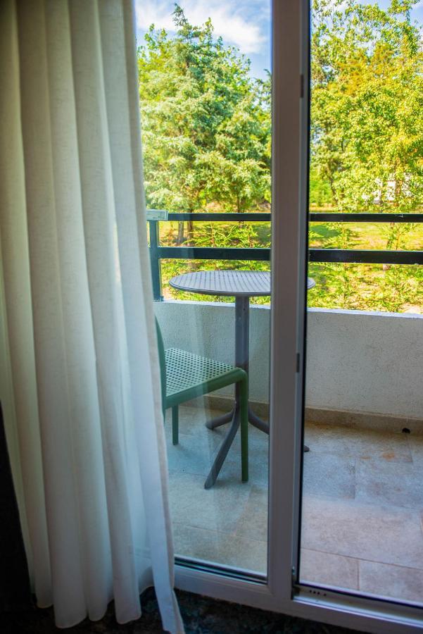 Hotel Corina فينوس المظهر الخارجي الصورة