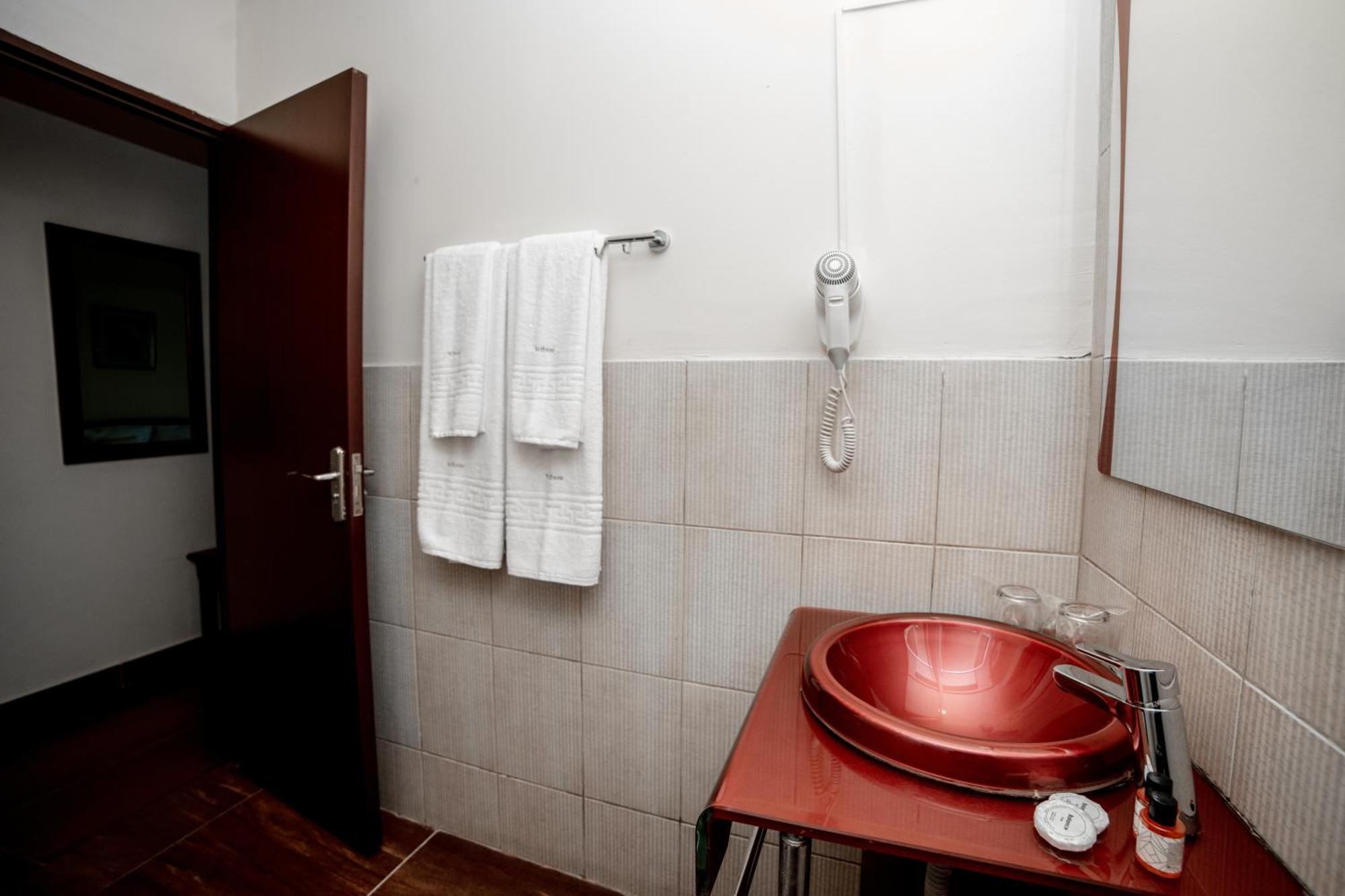 Hotel Corina فينوس المظهر الخارجي الصورة